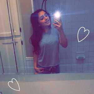 Meet your Posher, Bella